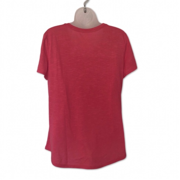 New Top - Picture 3 of 4